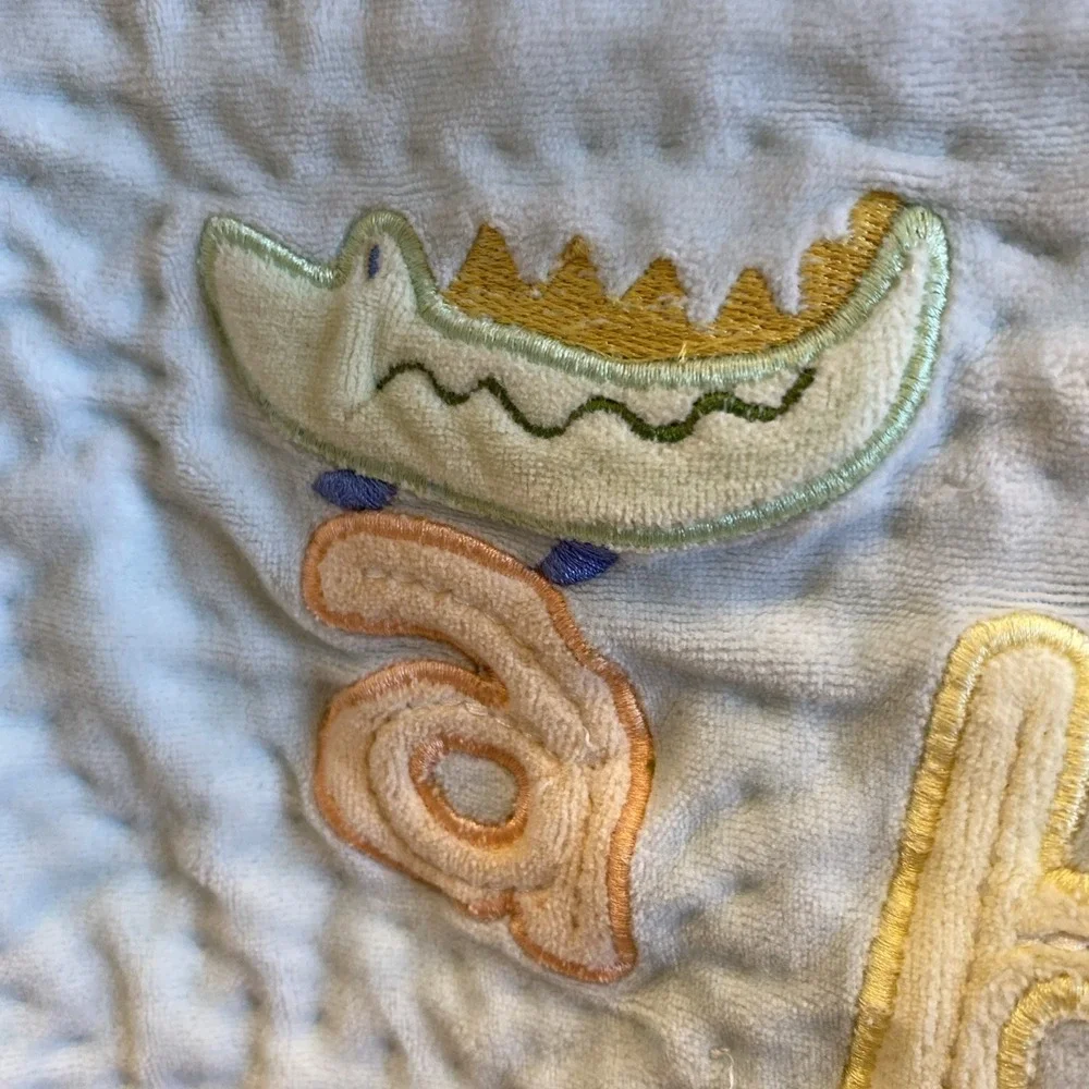 CARTER'S JUST ONE YEAR Alphabet Animals Design Quilted‎ Baby Blanket 40